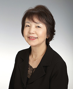 平野卿子さん